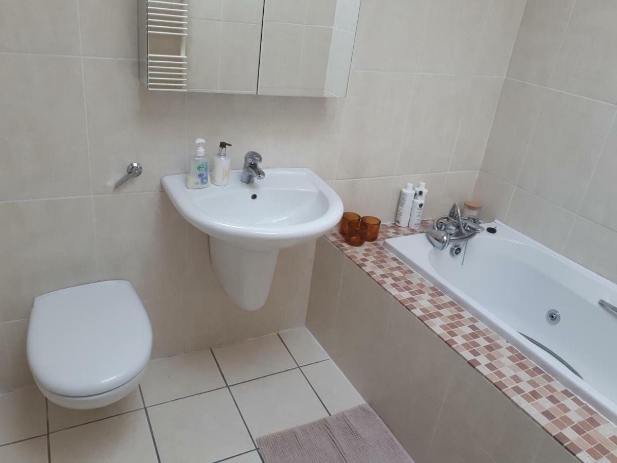 Luxurious Penthouse Apartment 1 , City Centre Kilkenny Exteriér fotografie
